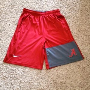 Nike Dri Fit Alabama Crimson Tide Mens M Shorts
